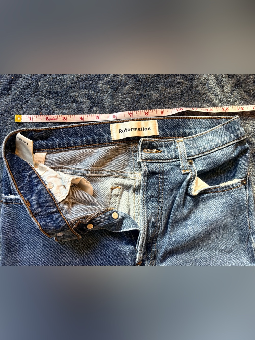 Reformation women’s Blue straight leg Denim size 26